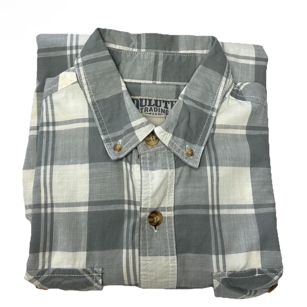 Duluth trading co men’s relaxed fit Plaid button down Shirt size M 100% cotton